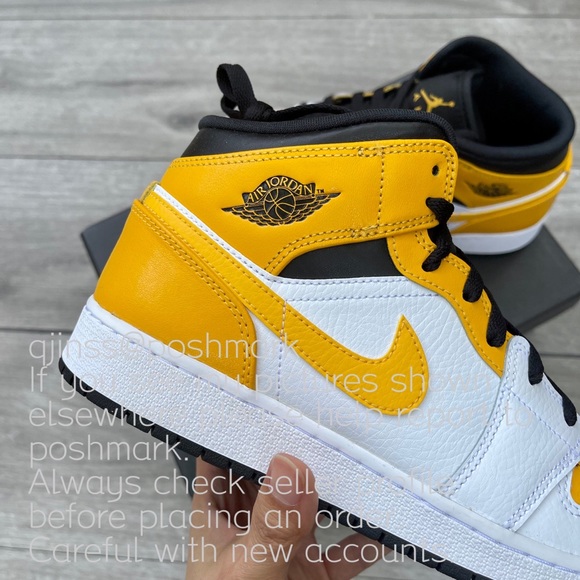 💛Air Jordan 1 Mid University Gold💛 - Picture 2 of 8